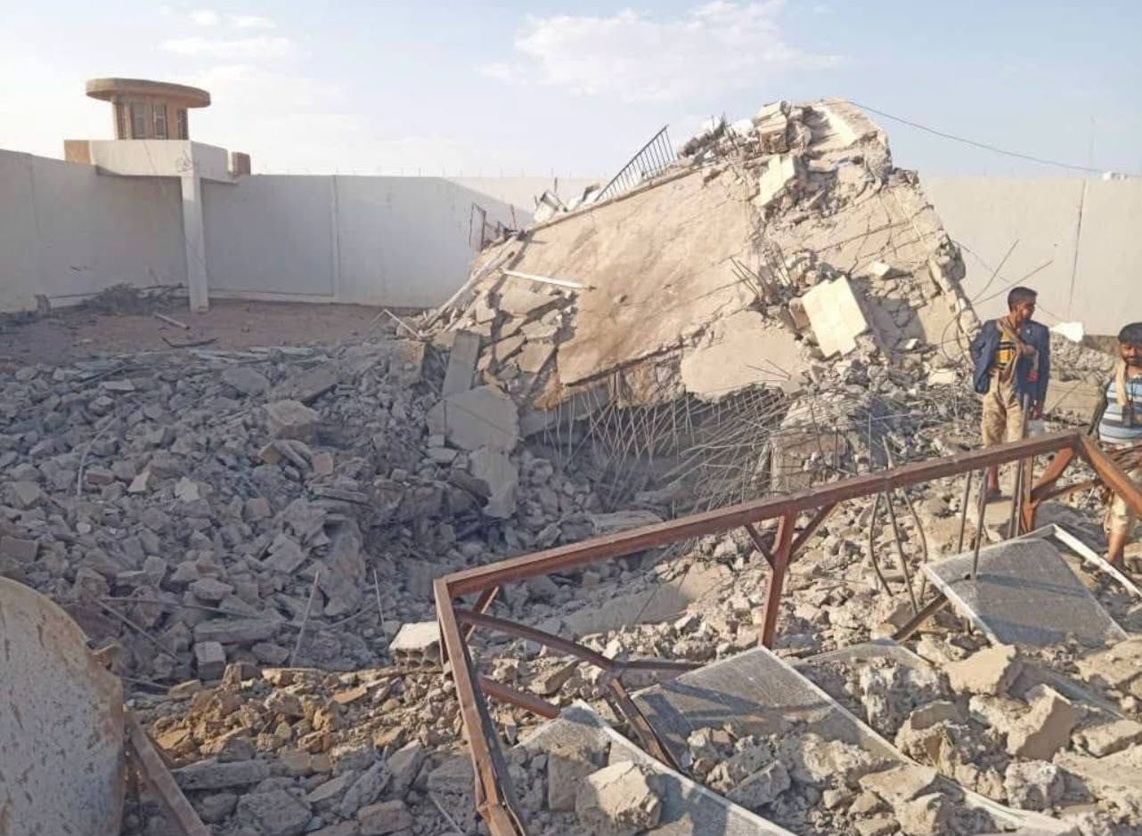 المركز اليمني يدين تفجير الحوثيين لمبنى السجن المركزي بمدينة الحزم في محافظة الجوف